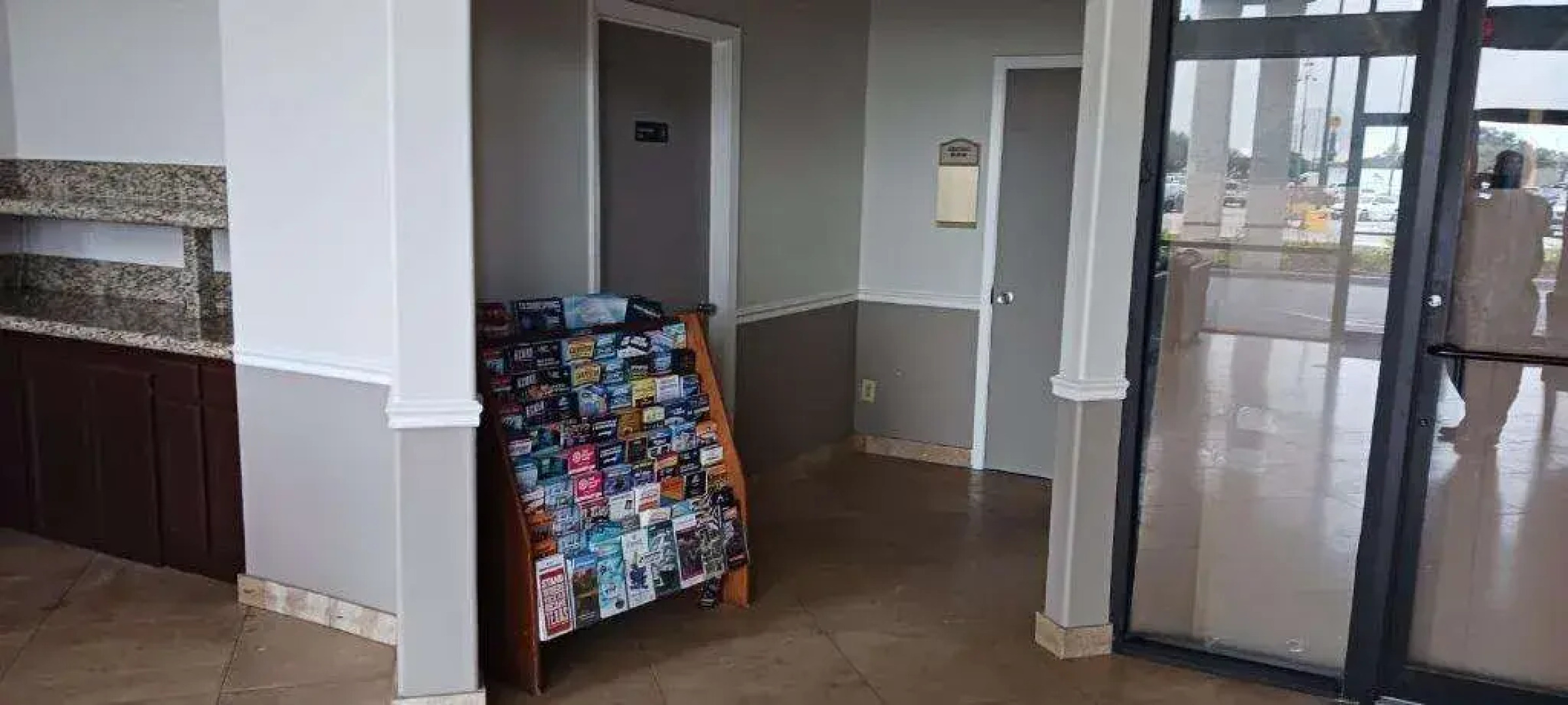 Americas Best Value Inn & Suites