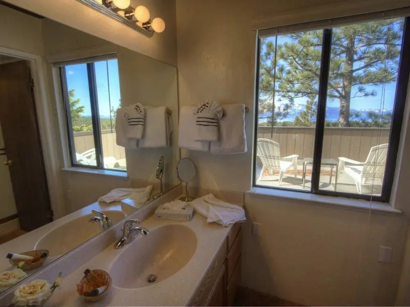 Modern Lake Village with Great Views 3 Br condo by RedAwning