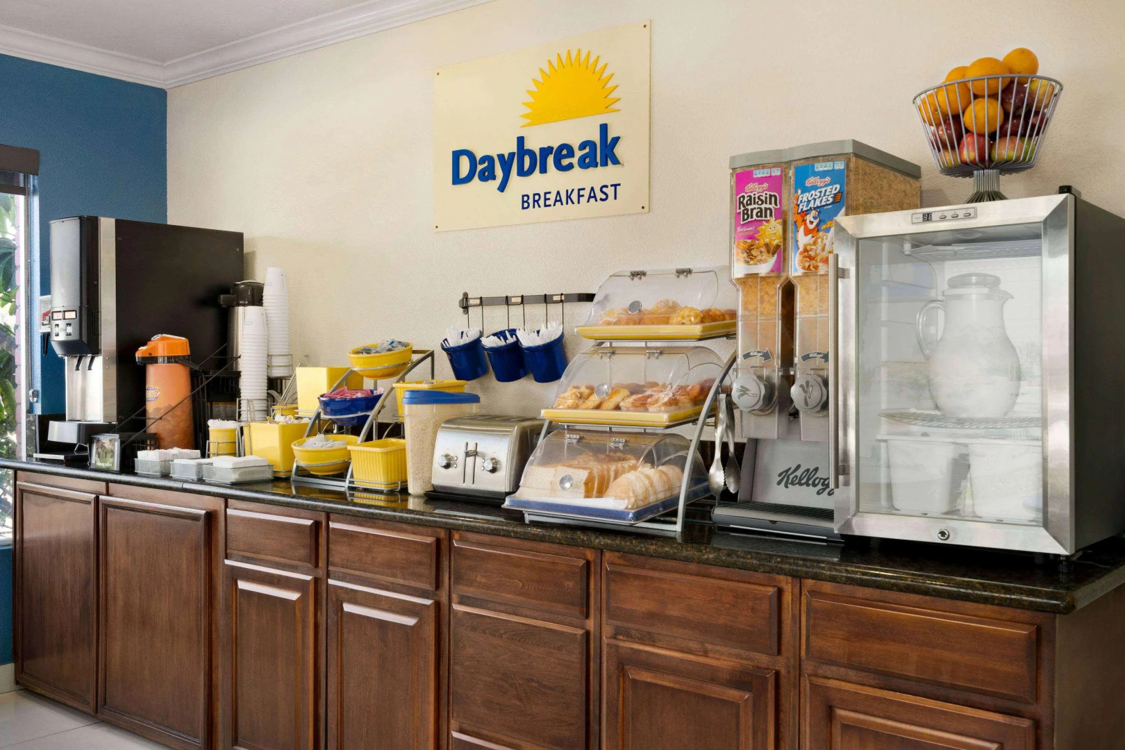 Days Inn and Suites San Diego SDSU