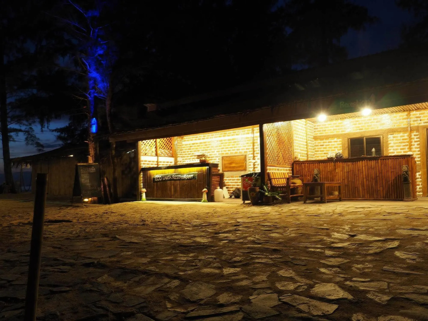 Eco Lanta Hideaway Beach Resort