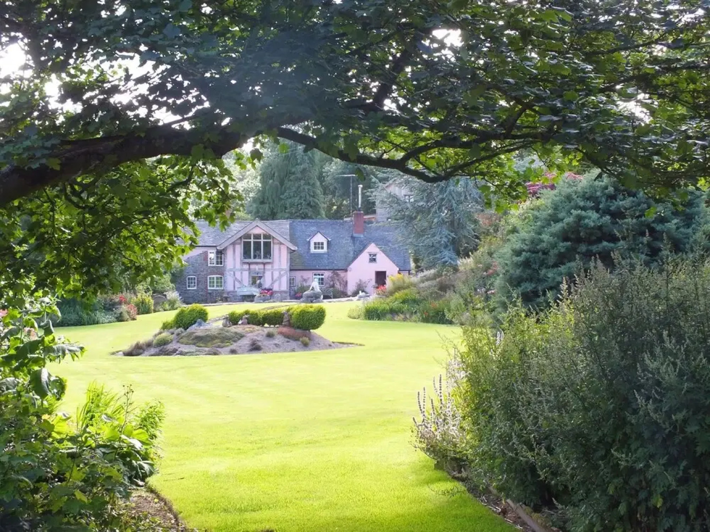 The Gatehouse at Cwmweeg