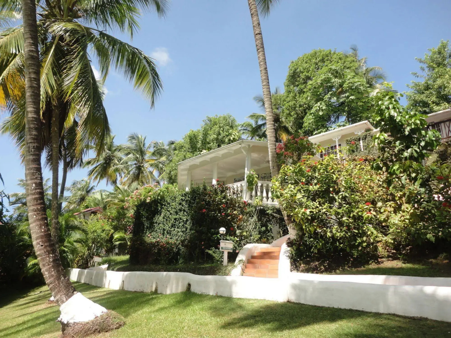 Marigot Beach Club and Dive Resort