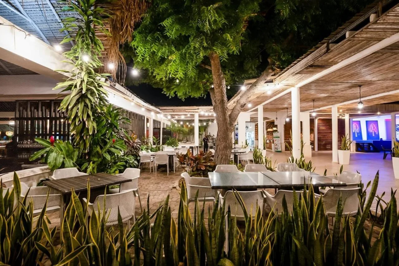 Playa Blanca Beach Resort - All Inclusive