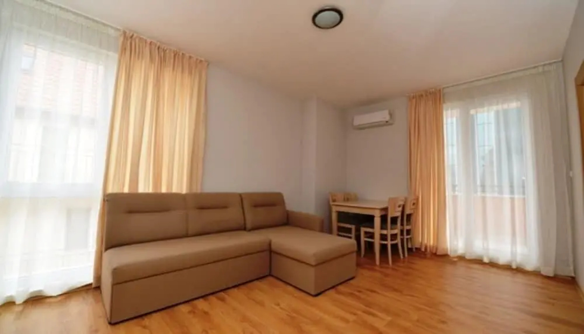 Riviera Garden Apartments