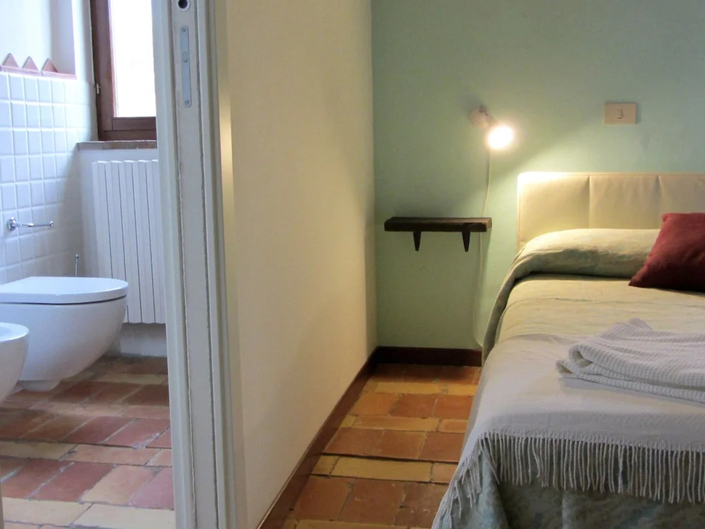 Holidays House and Spa on the Marche Region Hills. Privacy and Relax