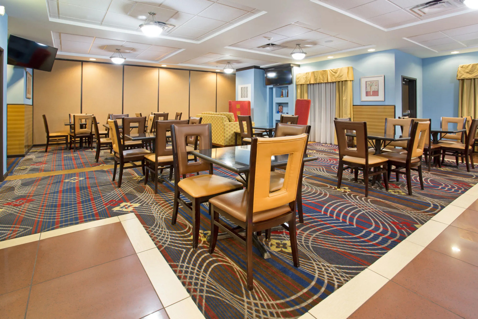 Holiday Inn Express Hotel & Suites Denver North - Thornton by IHG