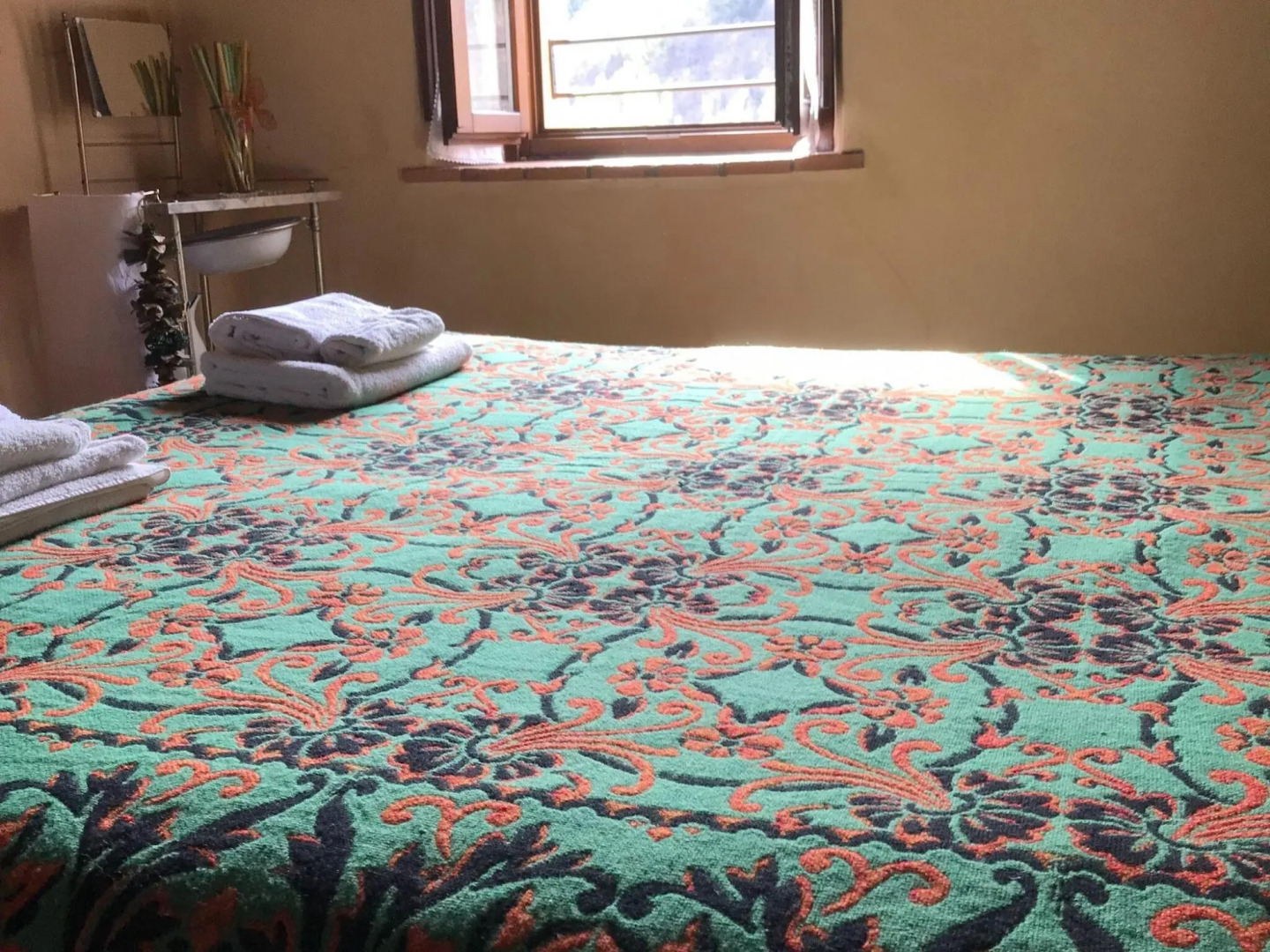 Graceful Cottage in Vergemoli with Private Fenced Garden