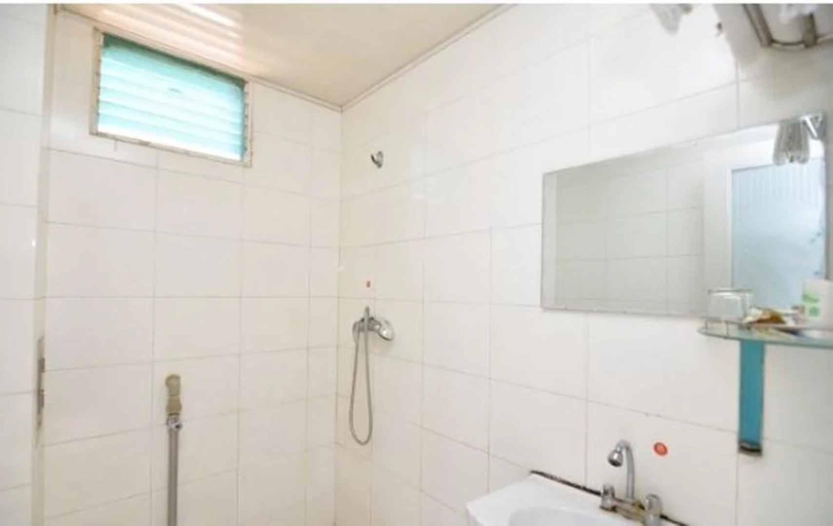 Jinghong Yuerongzhuang Hotel