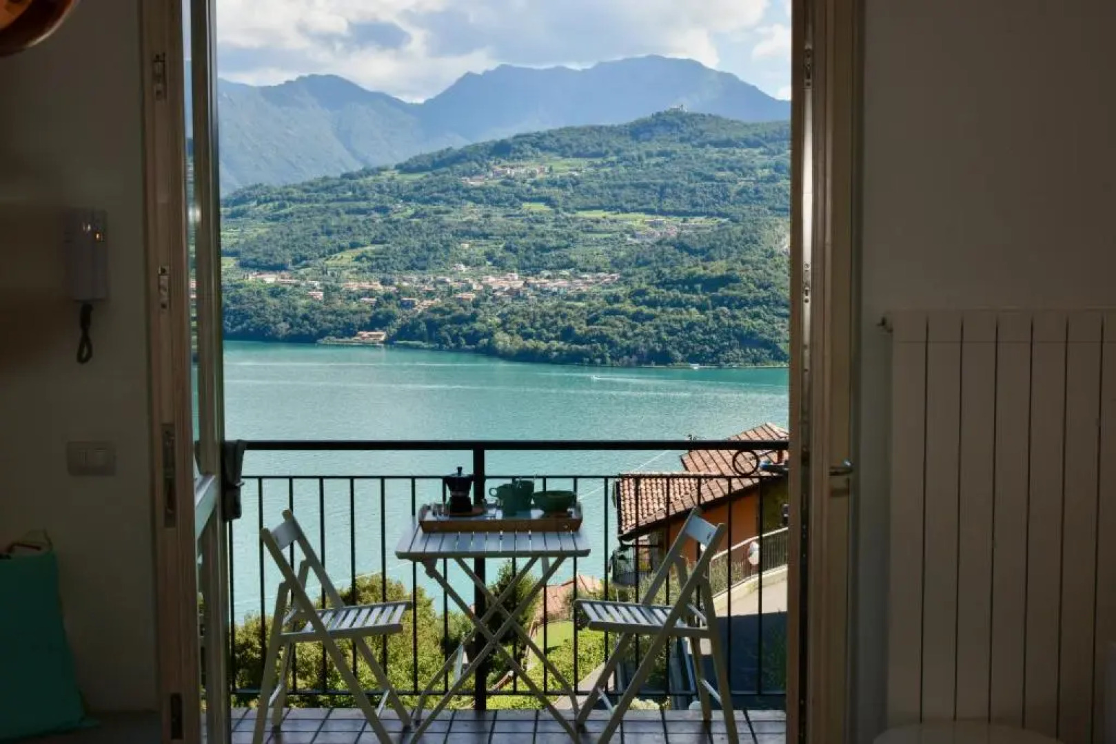 Italian Vacation Homes - La Petite Maison du Lac