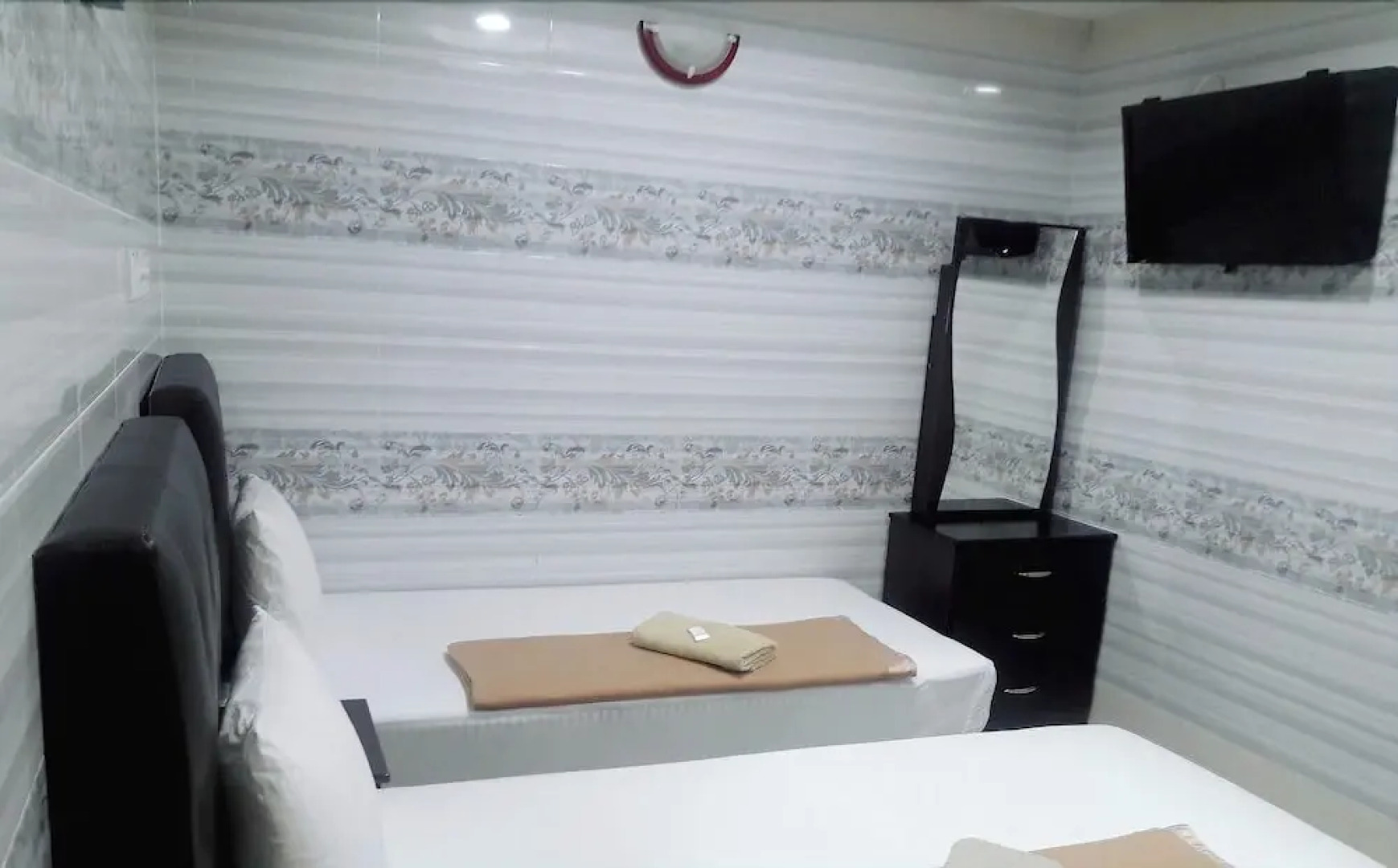 ARK Taman Melawati Hotel