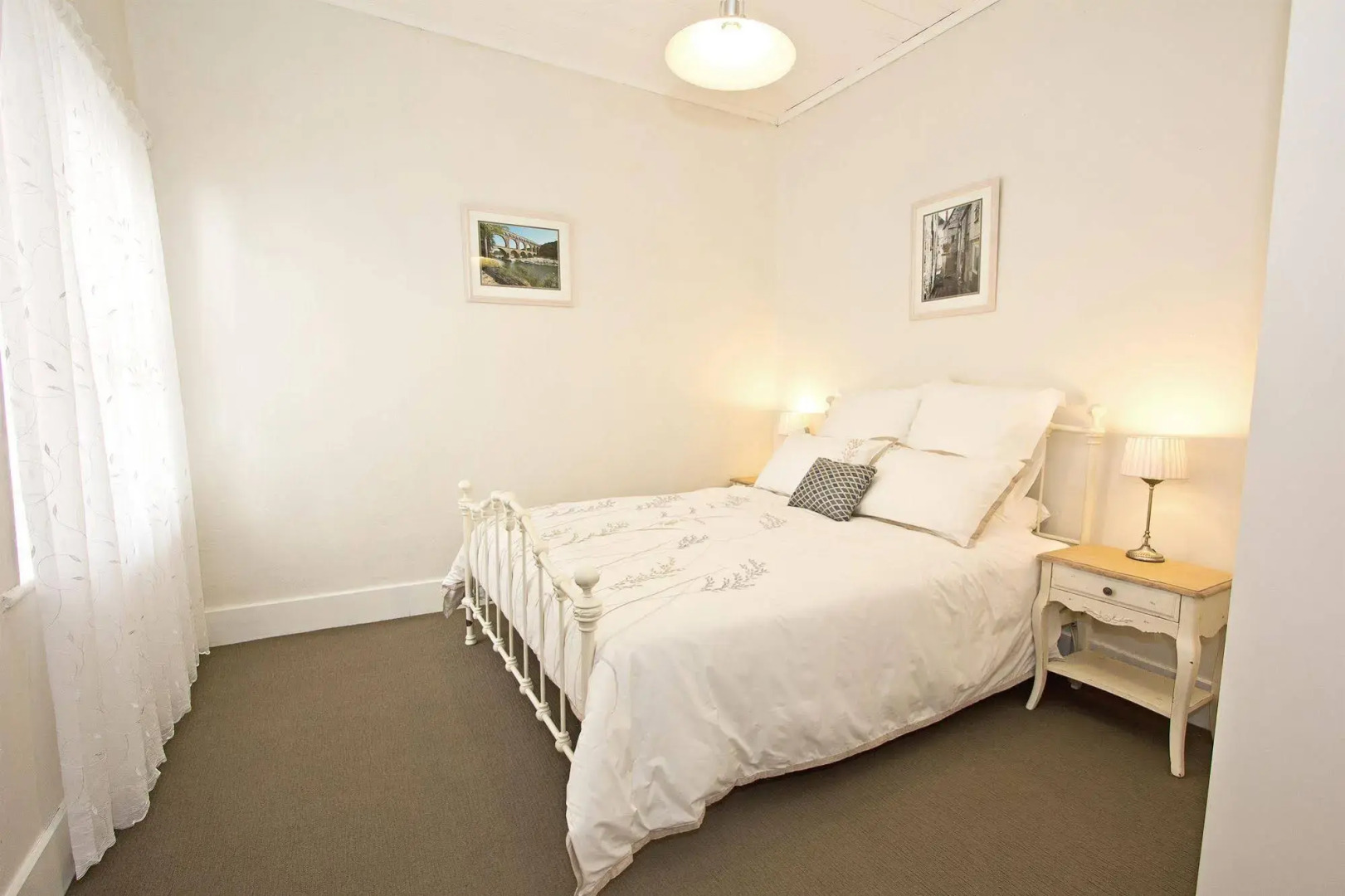 Queen's Cottage Bed and Breakfast Barossa Valley