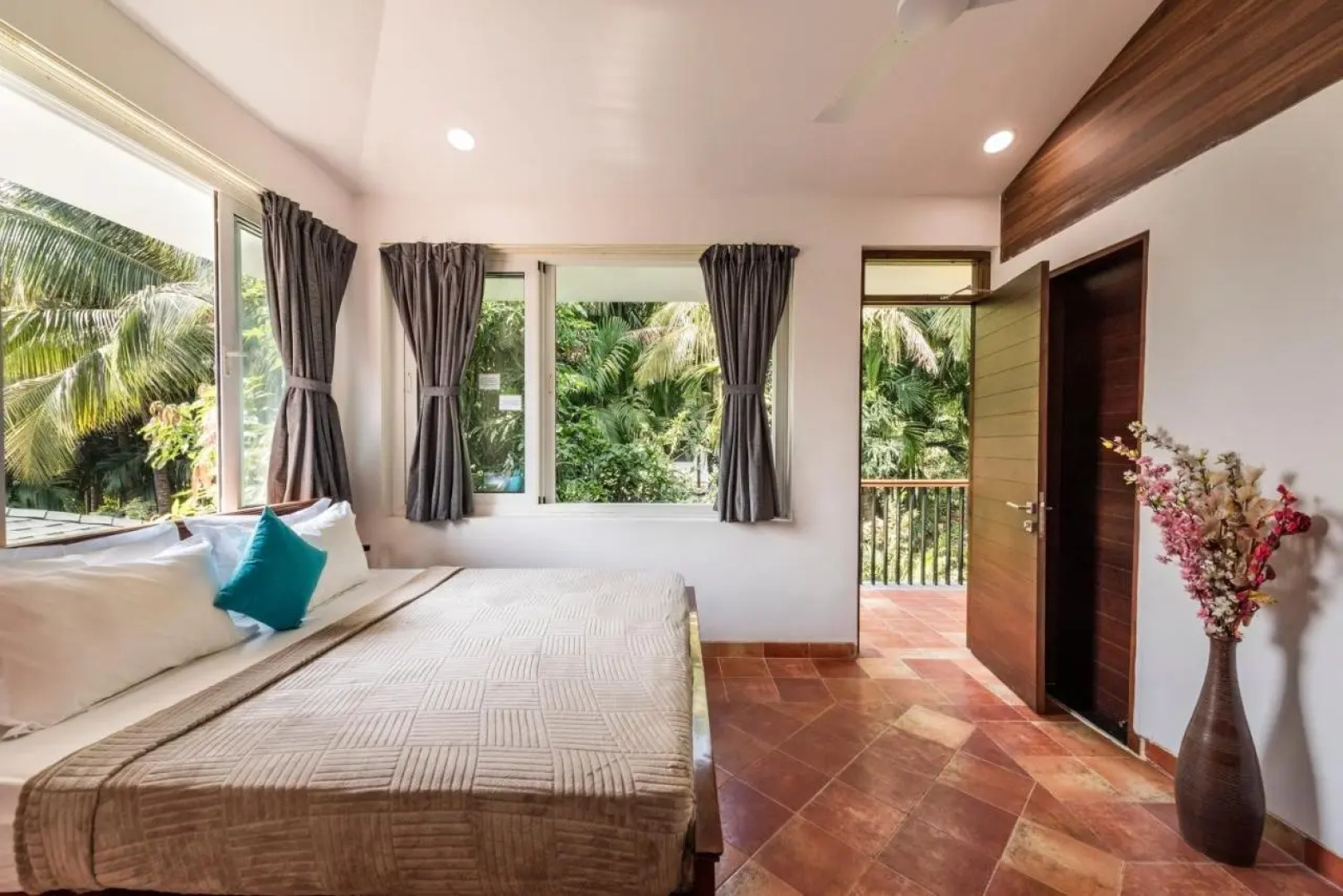 Saffronstays Osaree, Alibaug