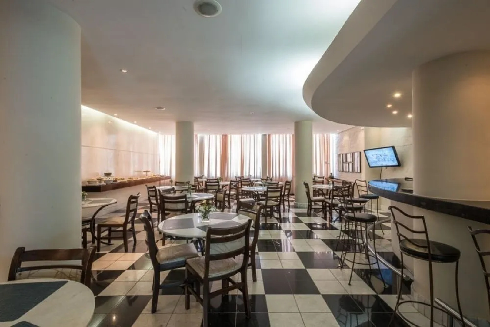 Suntory Business Hotel