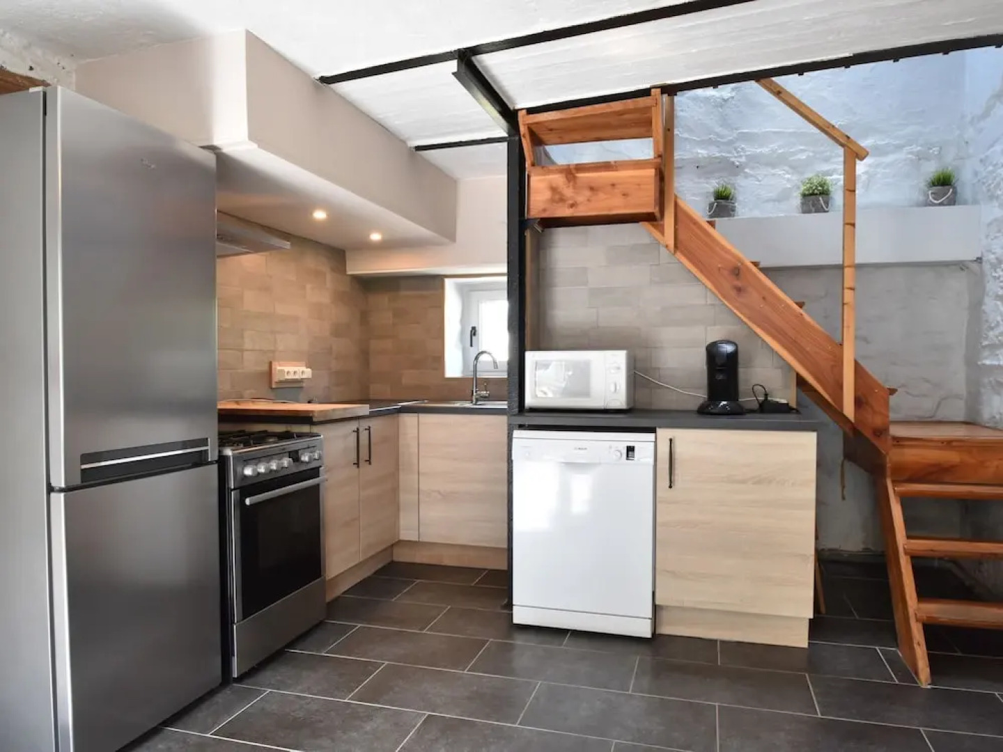 Romantic Cottage in Ferrières With Barbecue