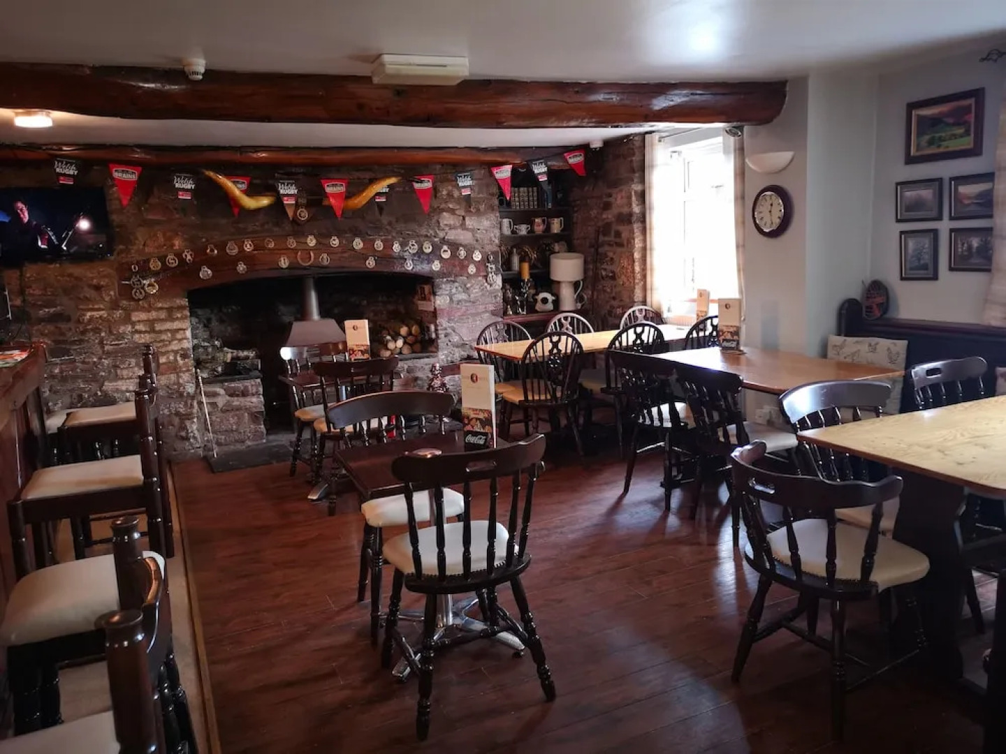 Tai r Bull Country Inn