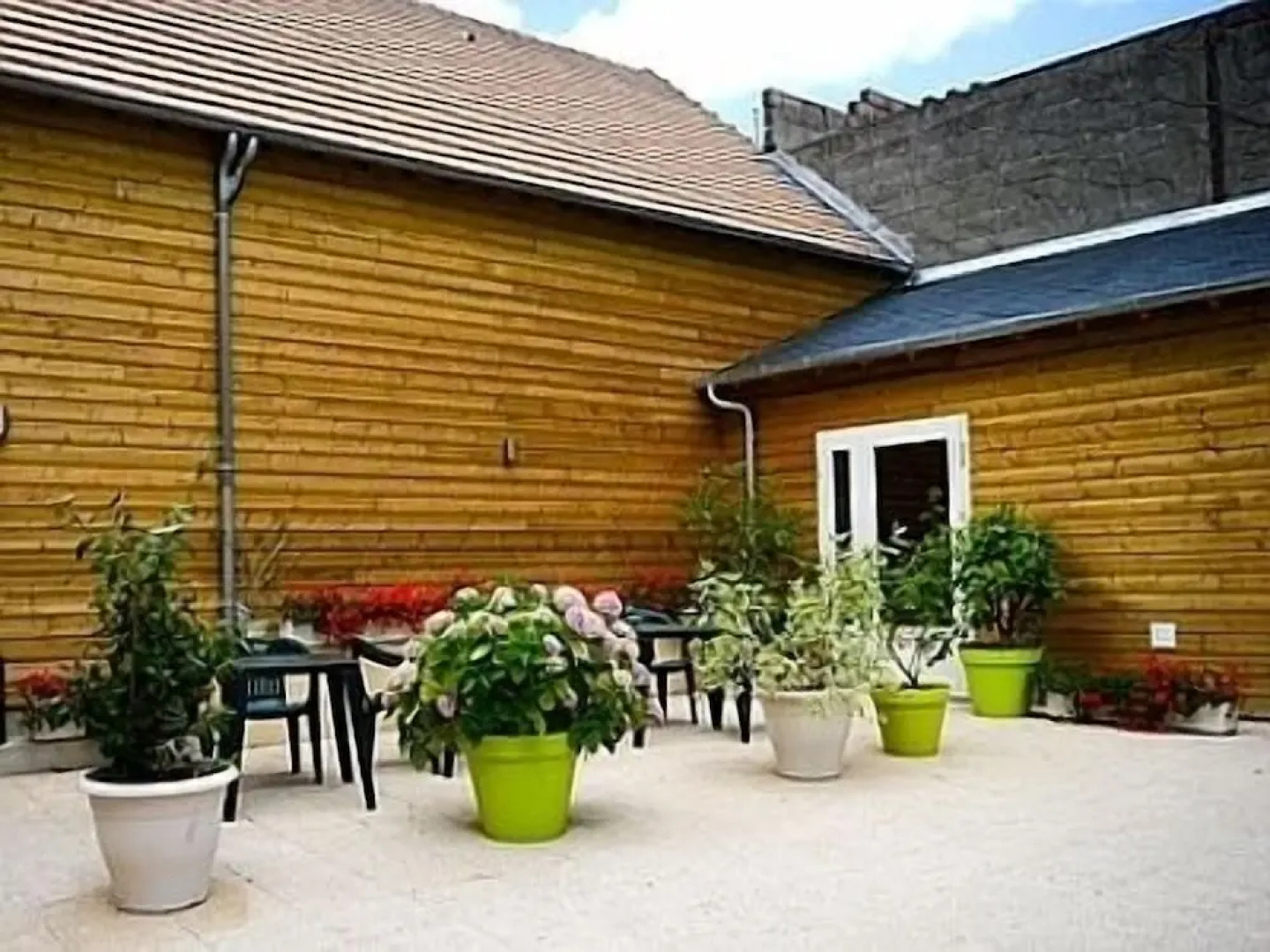 Logis hôtel de la Barque