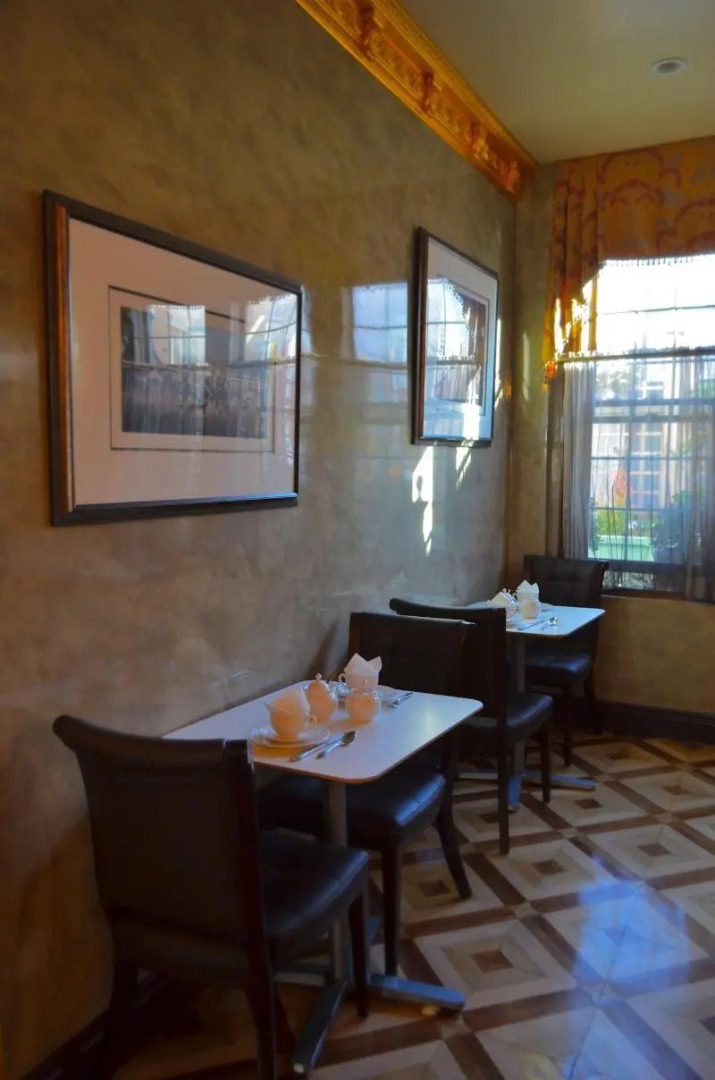 Hotel 1110 - Adults Only