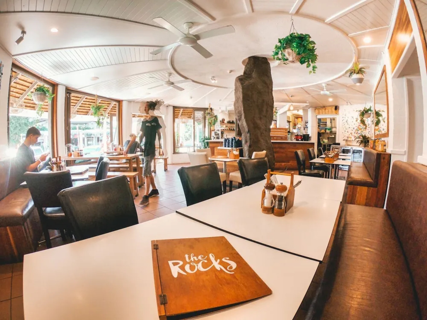 Aquarius Backpacker Resort