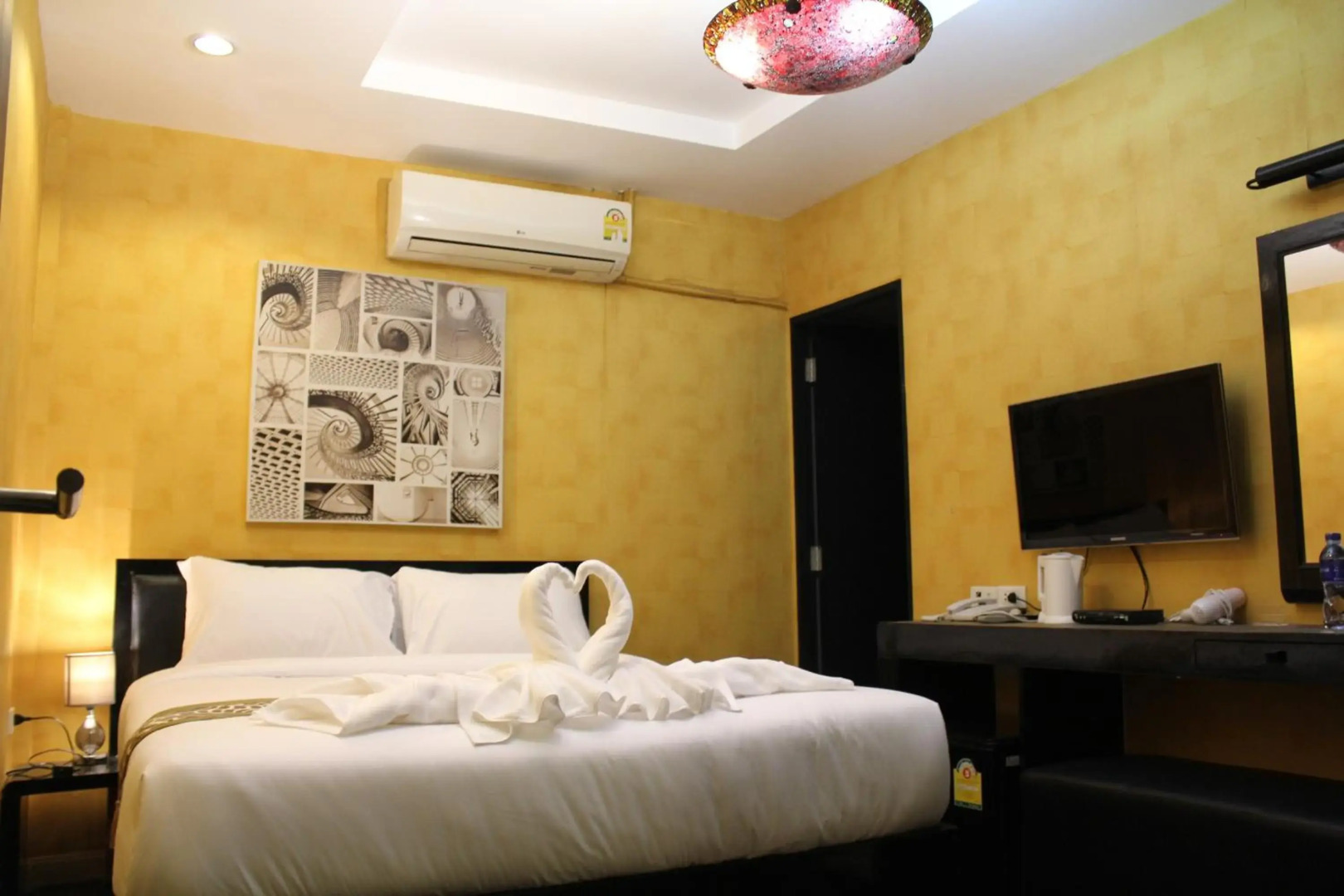 S30 Sukhumvit Hotel