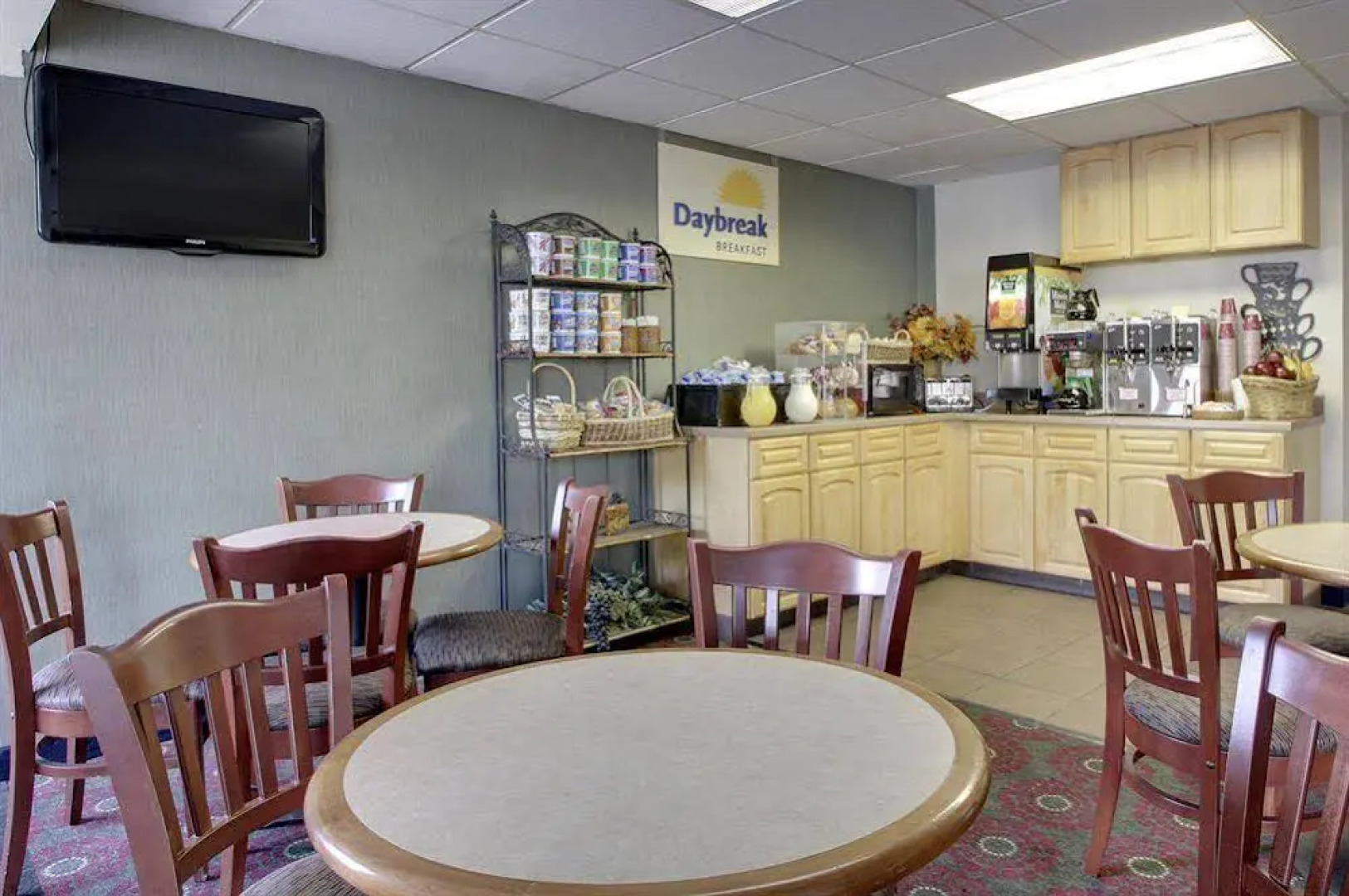 Days Inn Cedar Falls- University Plaza