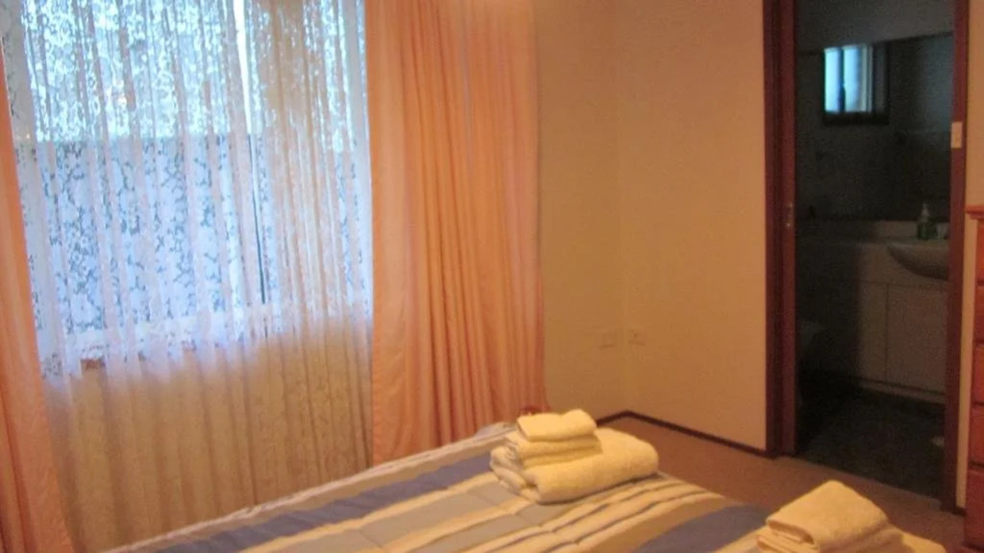 Kingfisher LakeHouse