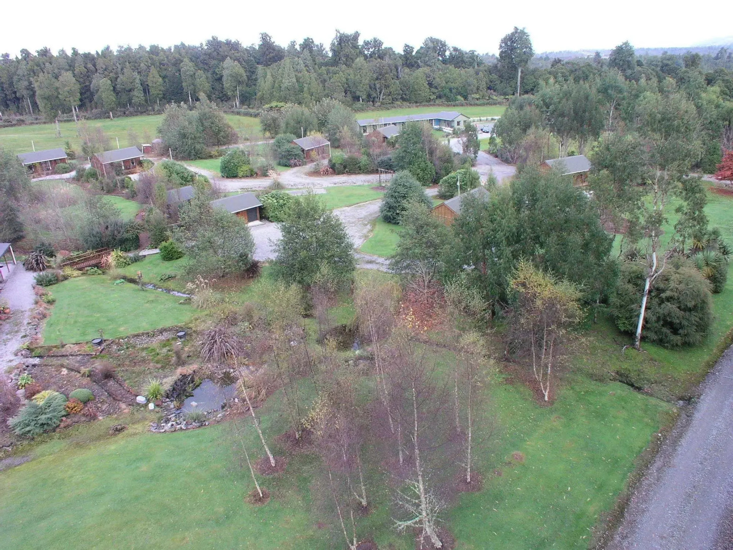 Lake Brunner Country Motel & Holiday Park