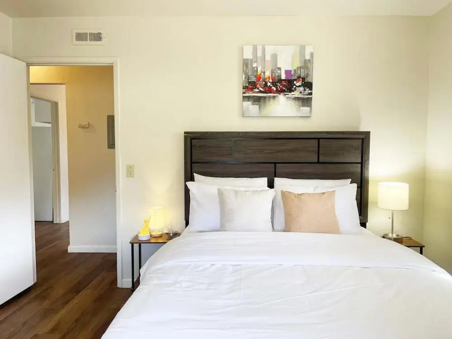 Campbell Cozy Bright 2B 1b AC Close to Downtown