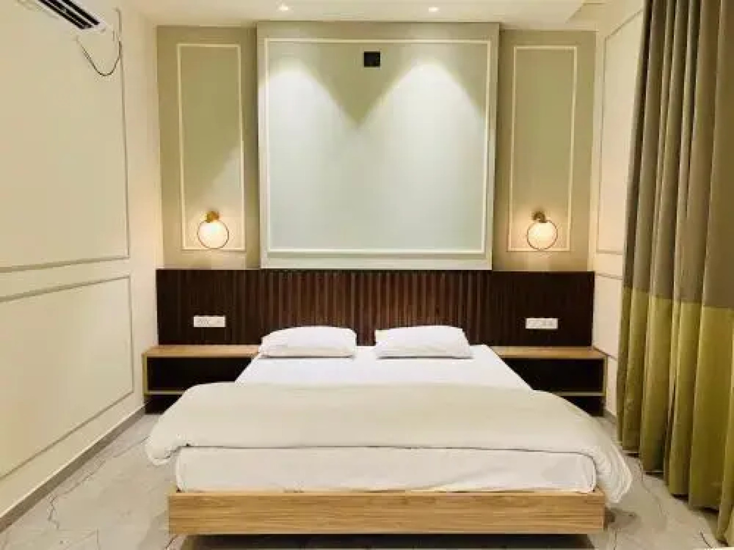 Hotel Greenland Khairthal