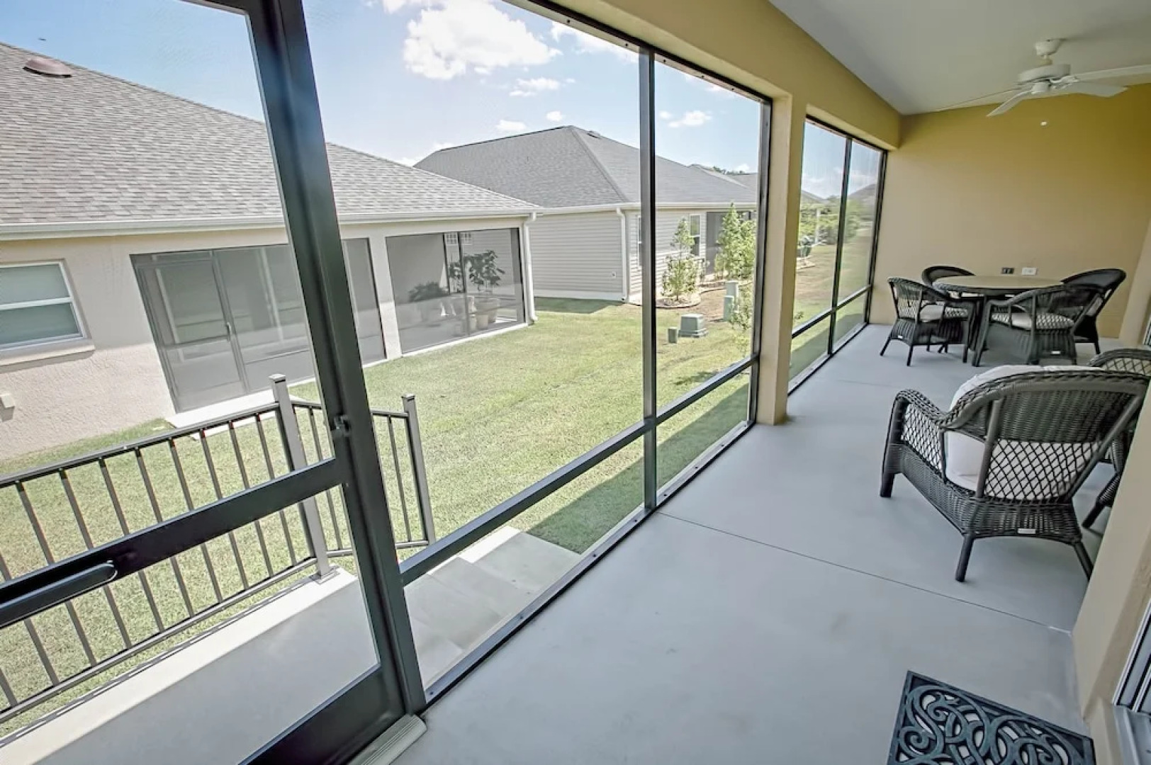 Yuma Place Home 3 Bedroom by The VIR Group