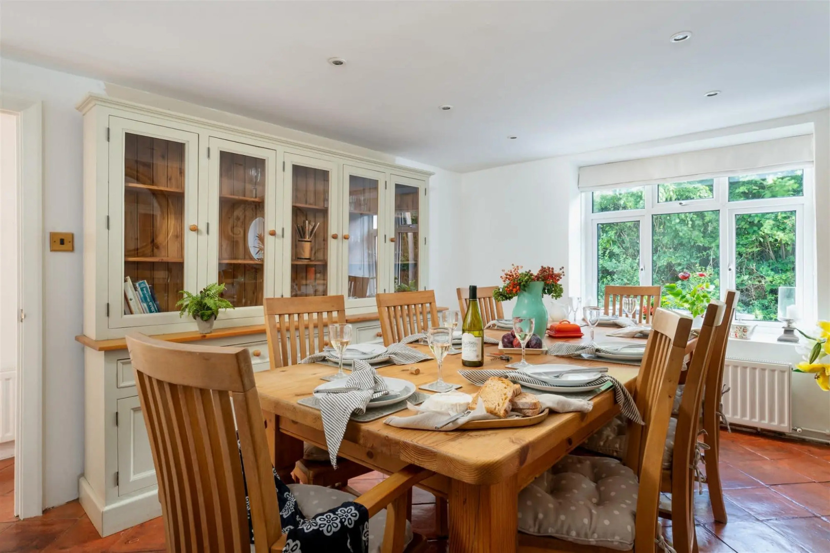 Haldon View - Characterful Cottage Boasts Stunning Countryside Views and hot tub