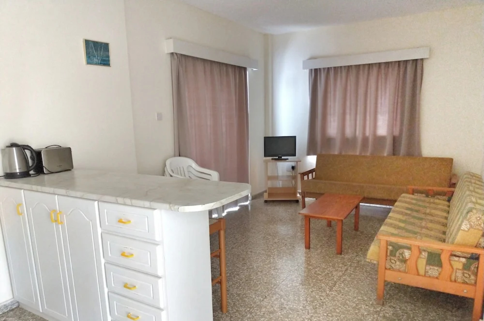 Maricosta Hotel Apartments