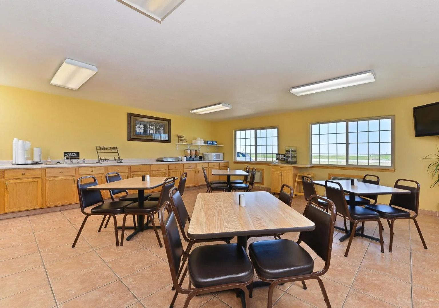 Americas Best Value Inn Kadoka