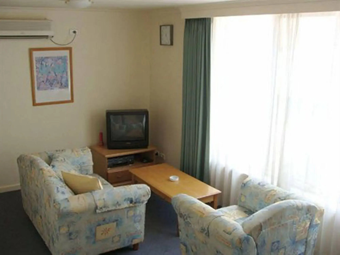 SoYa Apartment Hotel