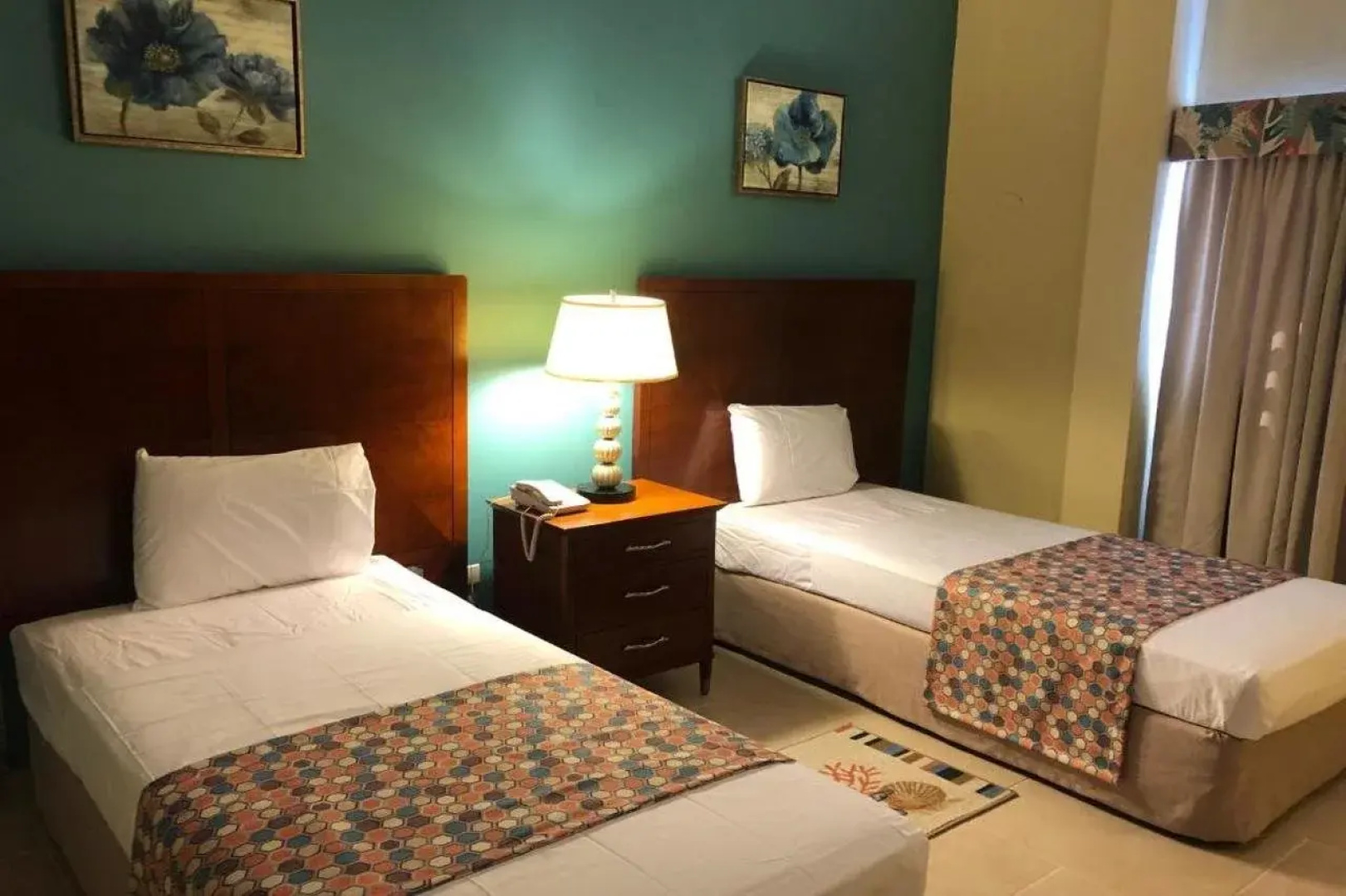 Carls Unique Inn