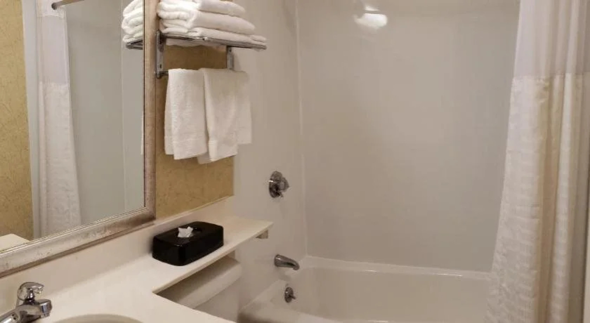 Super 8 Weymouth Boston Area