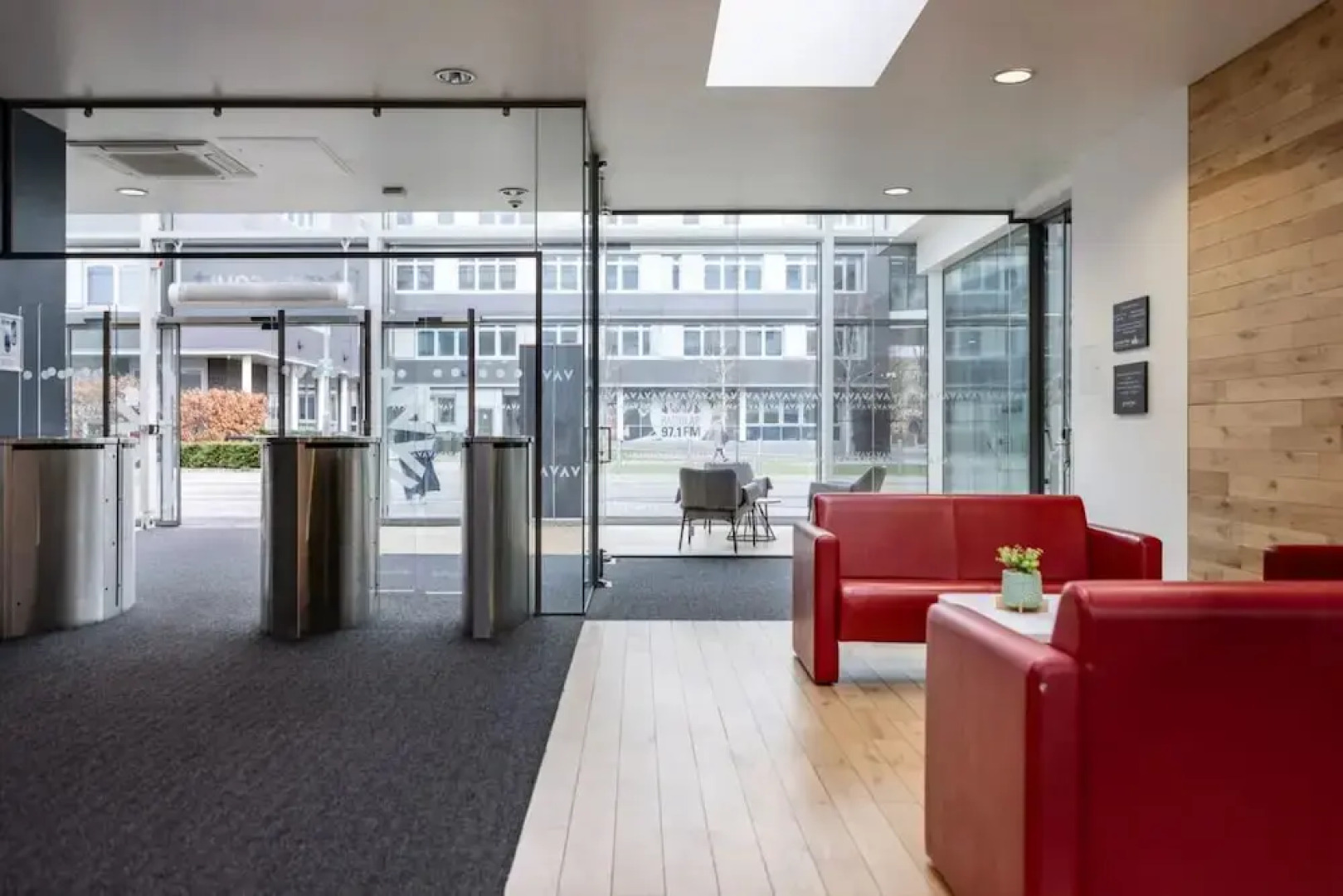 For Students Only Fitzroy Court in Luton