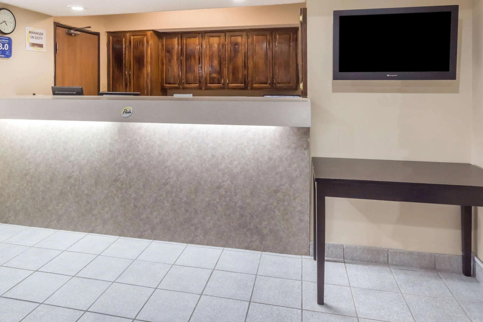 Super 8 by Wyndham Mundelein/Libertyville Area