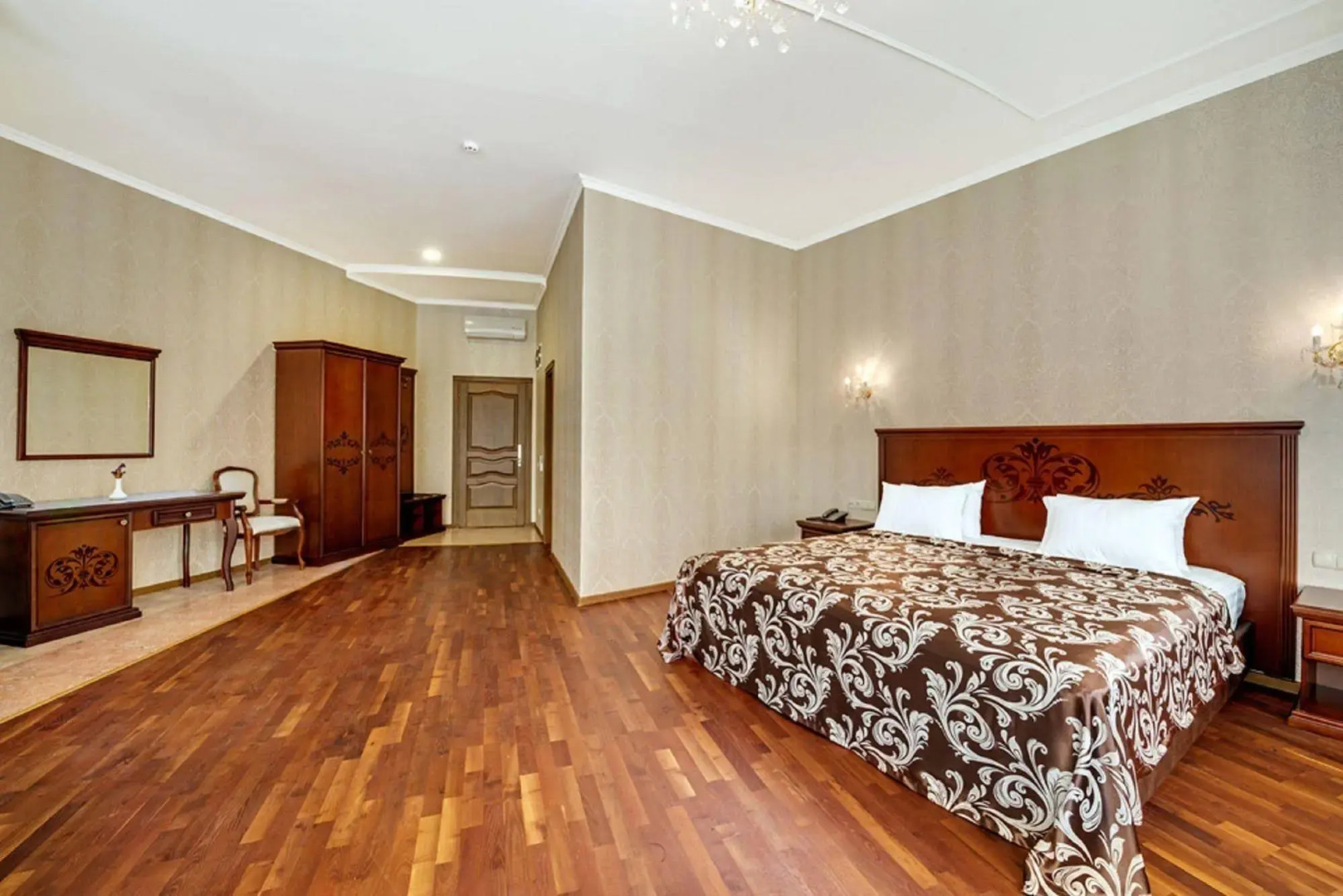 Отель «Черное Море»