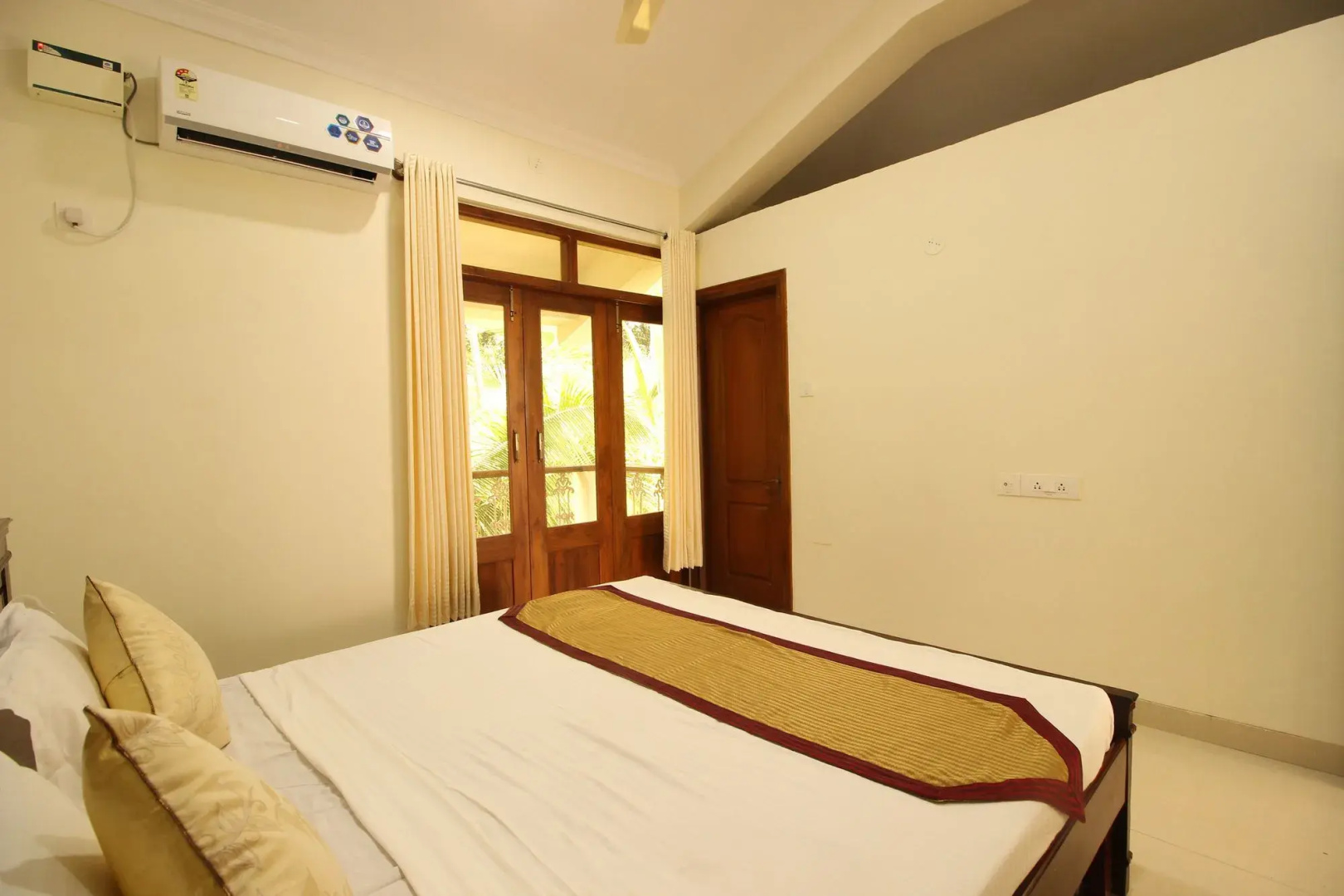 OYO Home 9883 Valley View 3BHK Villa Assagao