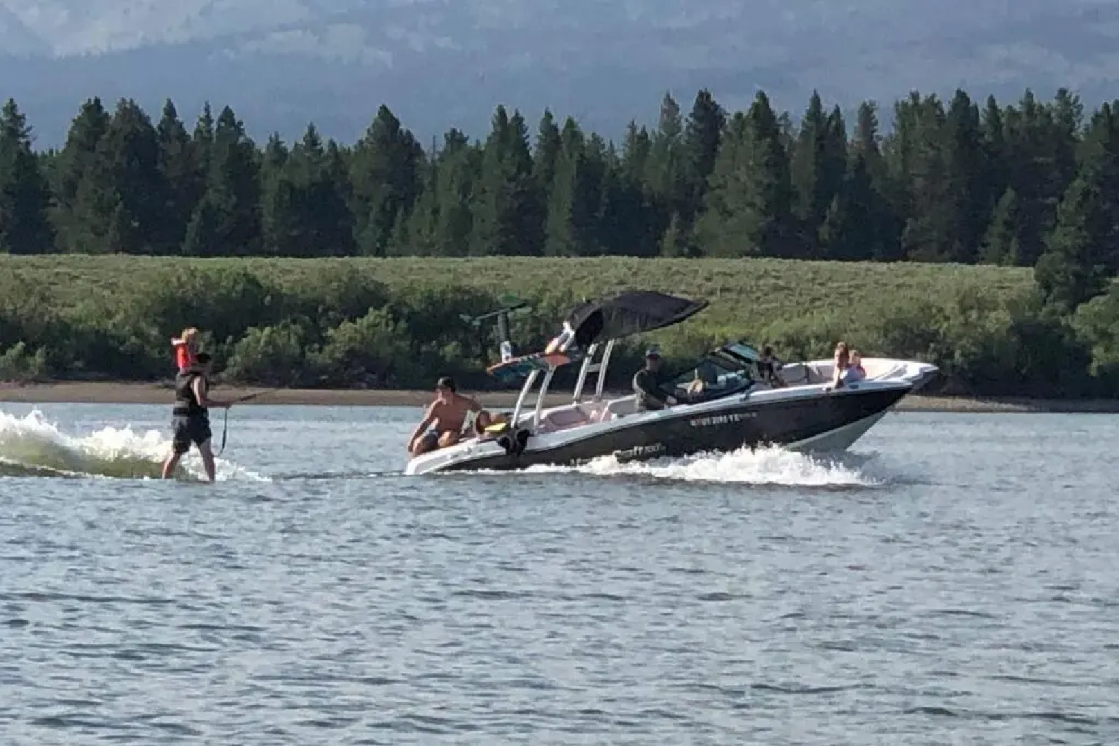Yellowstone Crossing Lodge