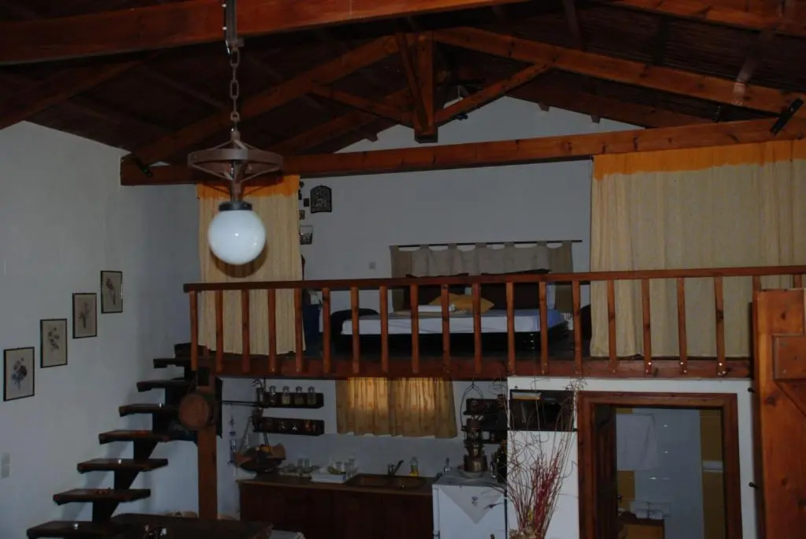 Villa Lofos Wood & Stone