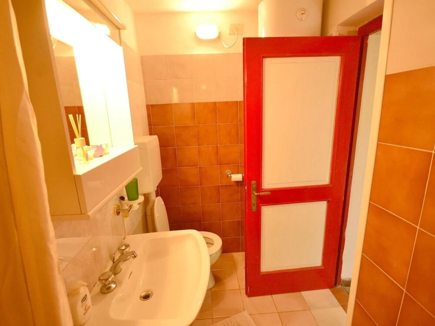 Vintage Holiday Home in Migliorini with Pool