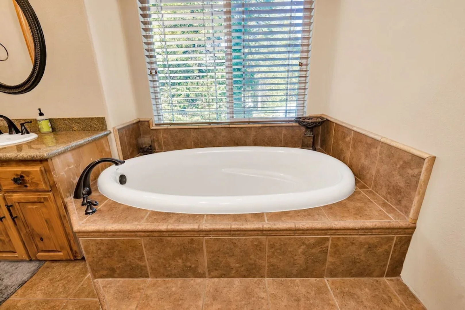 Timber Lodge - 5 Min to Shaver Lake!