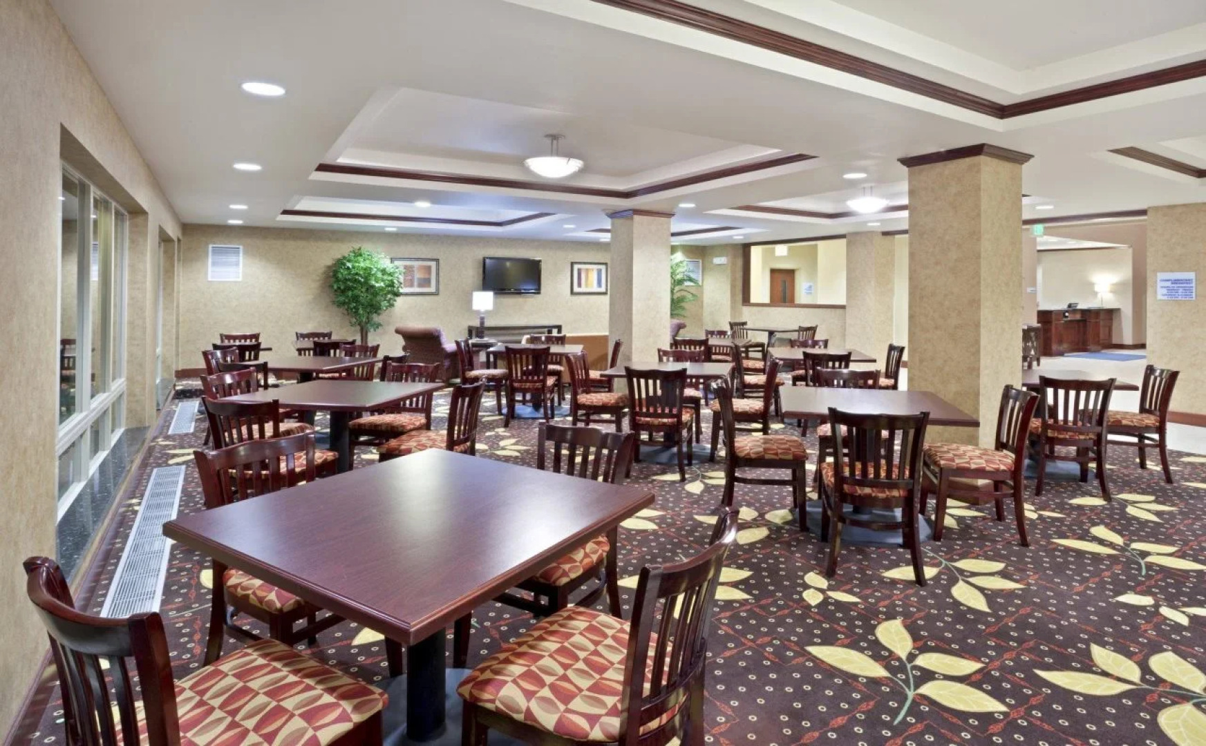 Best Western Plus Ponderay Mountain Lodge