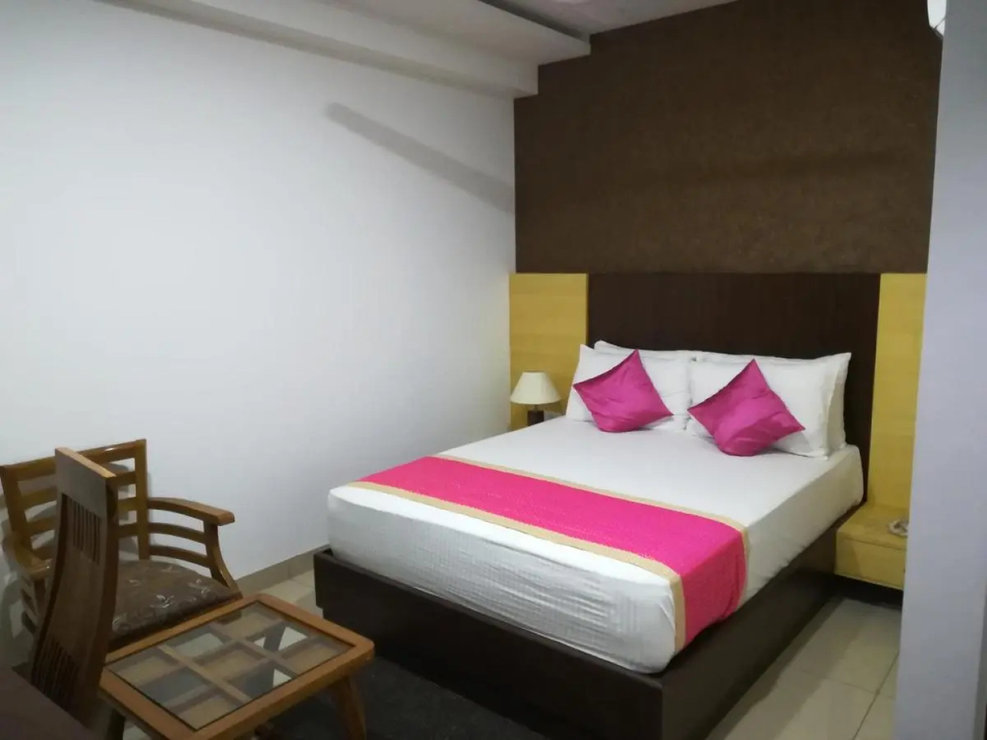 Hotel SGT Plaza