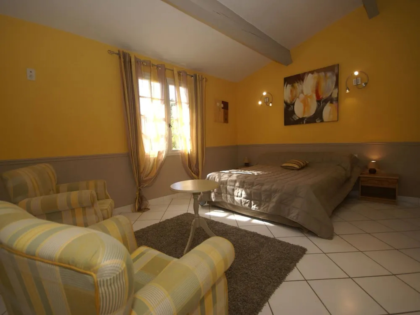 Spacious Quiet Mas With Bikes and Pizza Oven