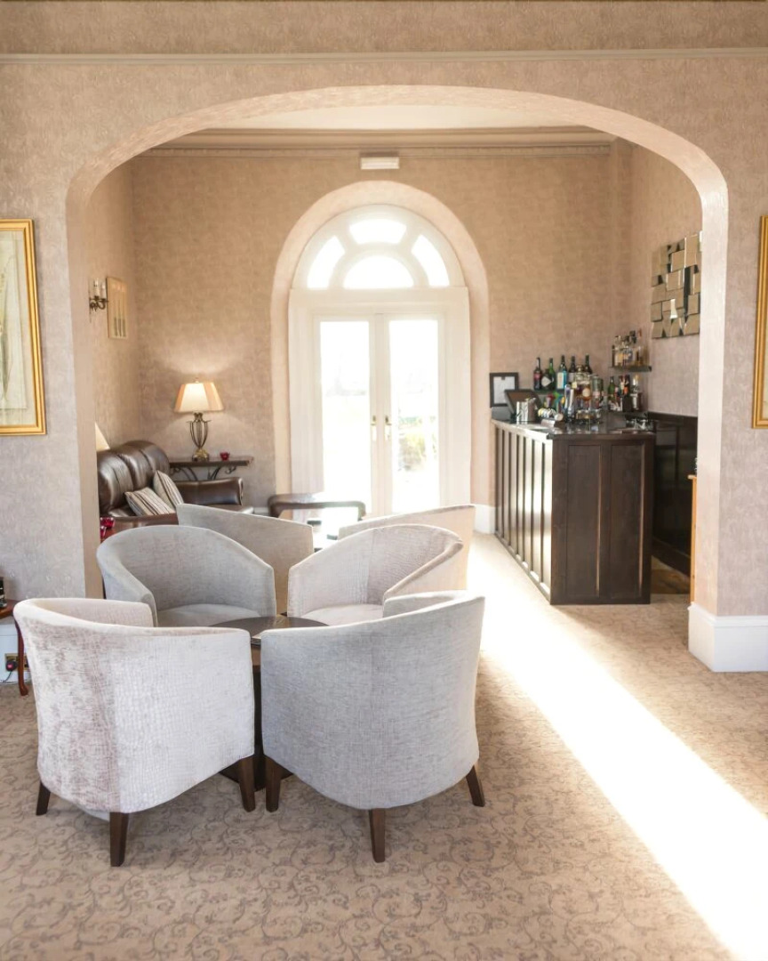 Westlakes Hotel and Restaurant