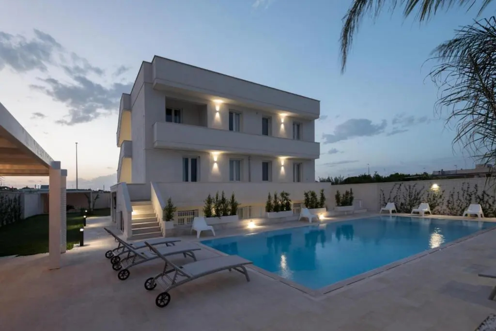 Calura Residence