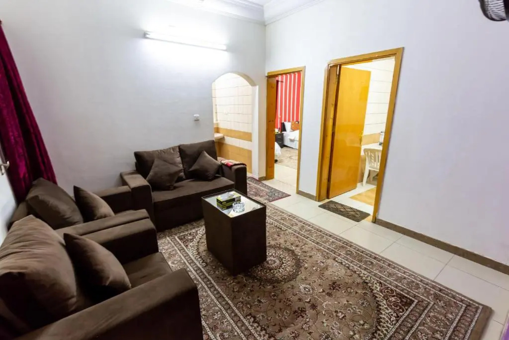 العييري للوحدات المفروشة الباحة 1