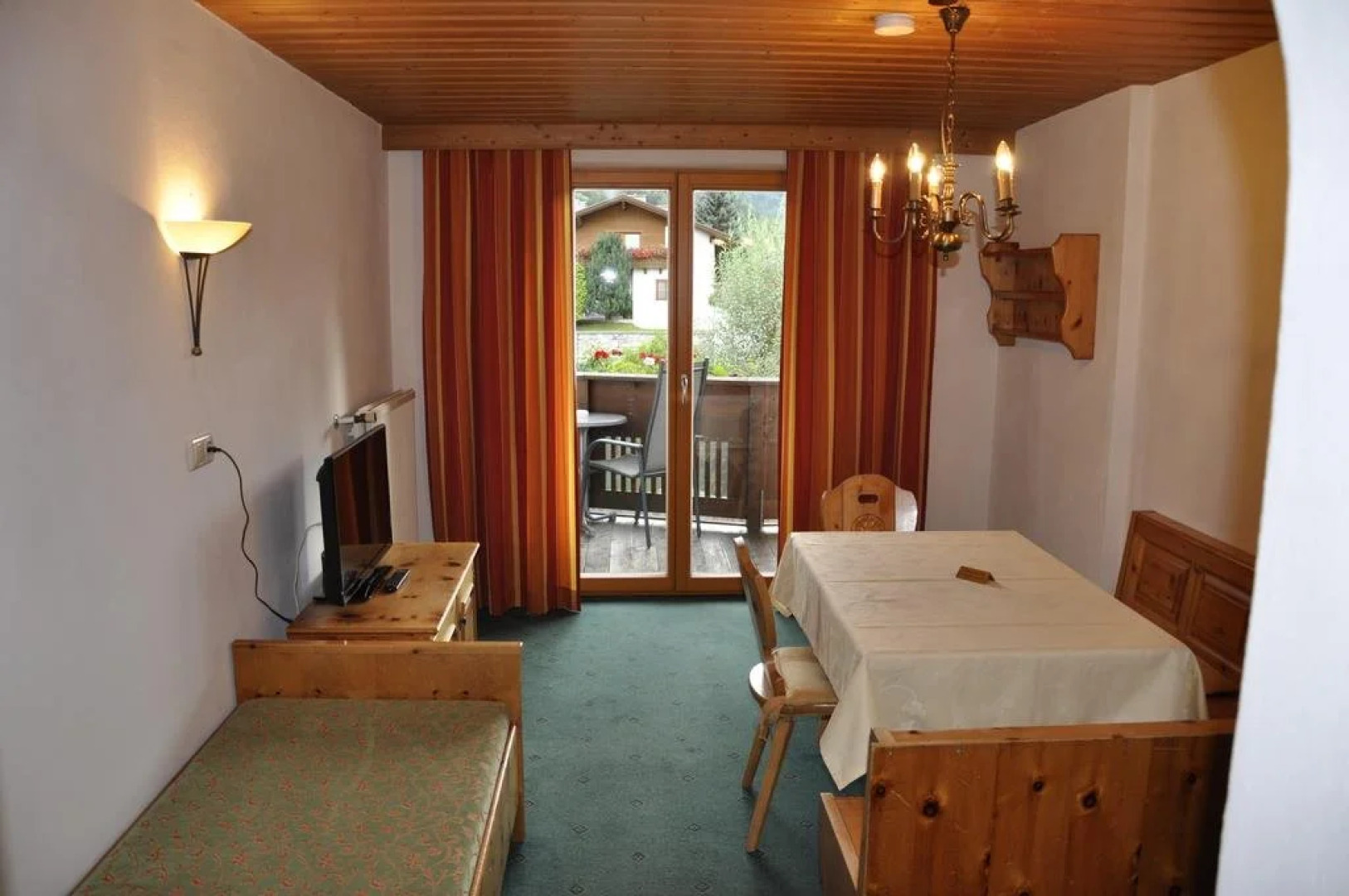 Active Apart Central